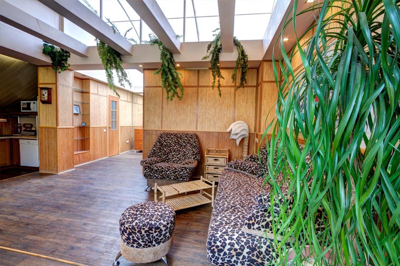 Jungle - Дом-Сказка У Моря Odessa Exteriör bild