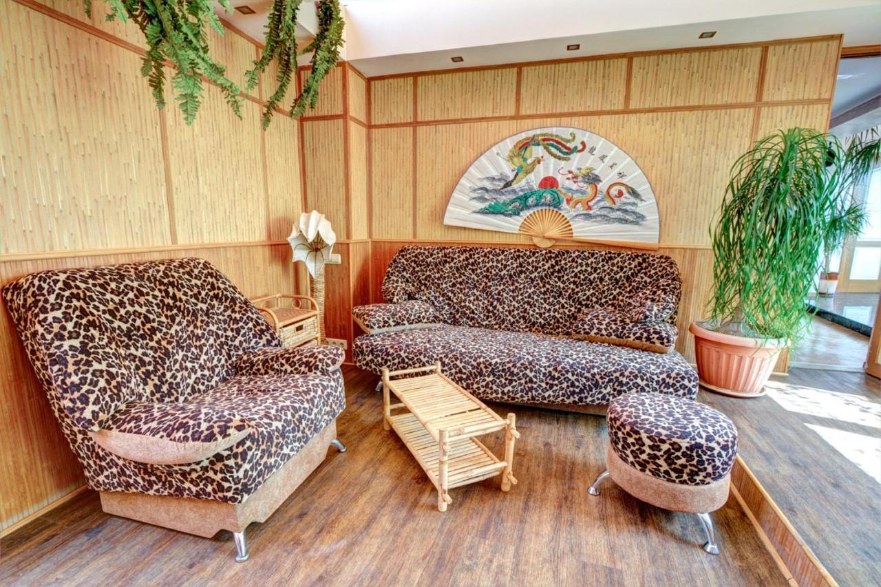 Jungle - Дом-Сказка У Моря Odessa Exteriör bild